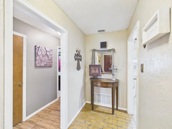 2639 N FIR ST, Pampa, TX 79065