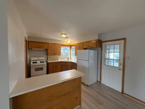 604 N RED DEER ST, Pampa, TX 79065