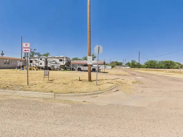 801 N Hale AVE, Tulia, TX 79088