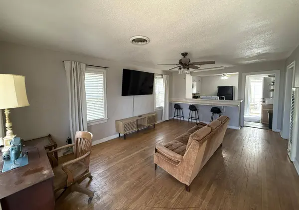 1312 N RUSSELL Unit 1 ST, Pampa, TX 79065