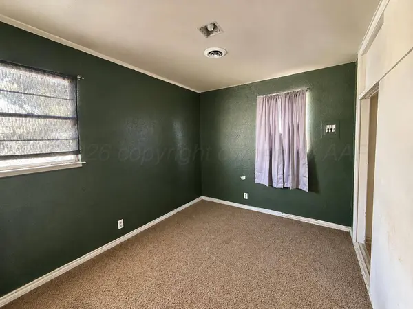 1012 E FOSTER AVE, Pampa, TX 79065