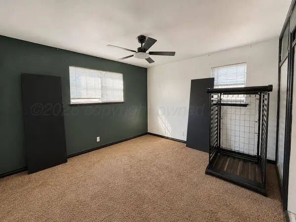 1012 E FOSTER AVE, Pampa, TX 79065