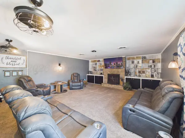 1704 N Christine ST, Pampa, TX 79065