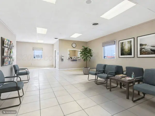 2217/2218 PERRYTON Pkwy, Pampa, TX 79065