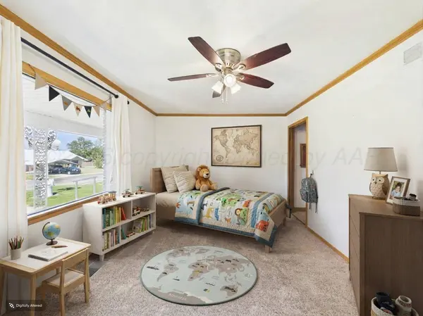 1007 S Canadian ST, Wheeler, TX 79096