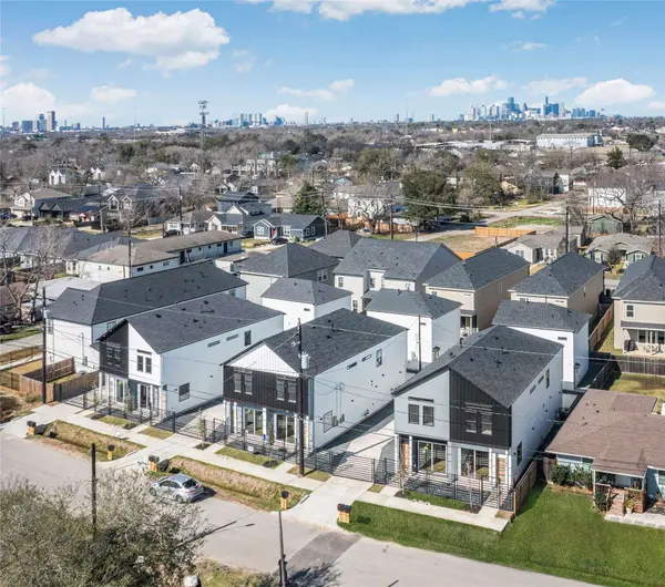 4607 Bricker ST #A B C, Houston, TX 77051
