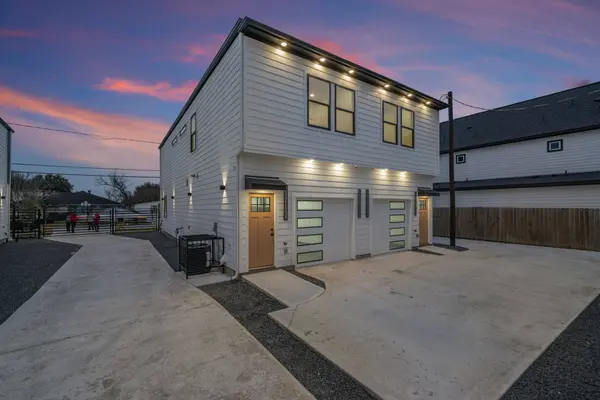 4607 Bricker ST #A B C, Houston, TX 77051