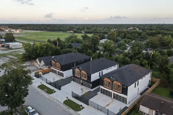5042 Pershing ST #A-B, Houston, TX 77033