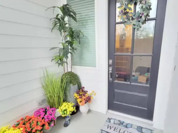 123 Eastwood ST, Houston, TX 77011