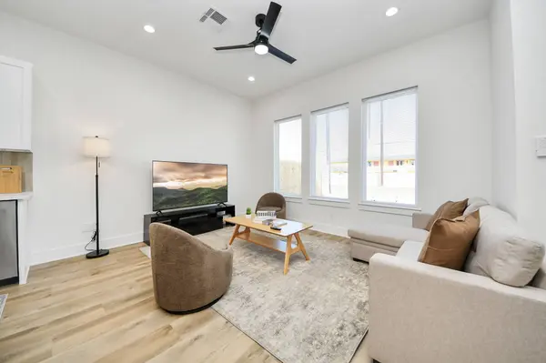 3909 Maggie ST, Houston, TX 77051