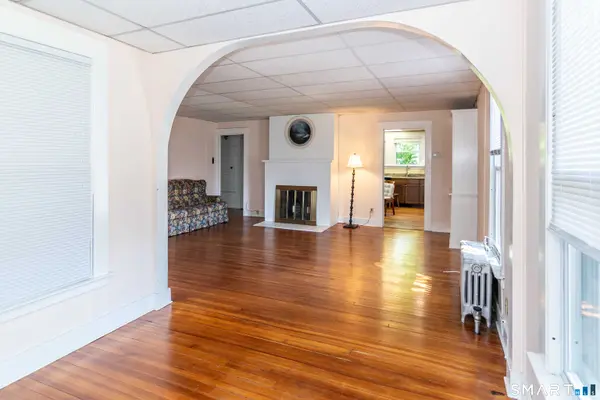 58 Shore Drive, Branford, CT 06405