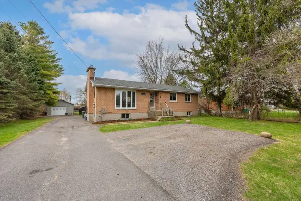 1239 Unity RD, Kingston, ON K0H 1S0