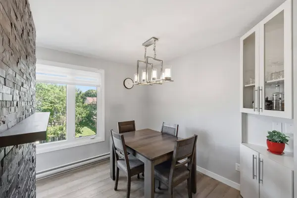 31 Coventry CRES, Kingston, ON K7M 7S1
