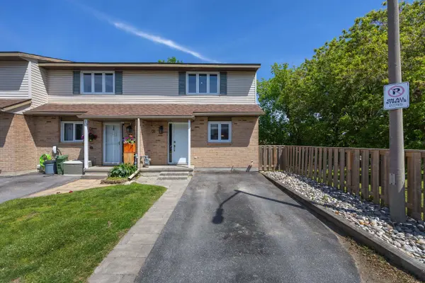 31 Coventry CRES, Kingston, ON K7M 7S1