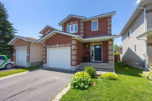 1261 Juniper DR, Kingston, ON K7P 3G3