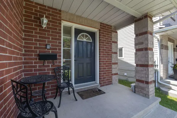 1261 Juniper DR, Kingston, ON K7P 3G3