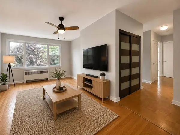 6-279 Helen St Helen ST, Kingston, ON K7L 4P6