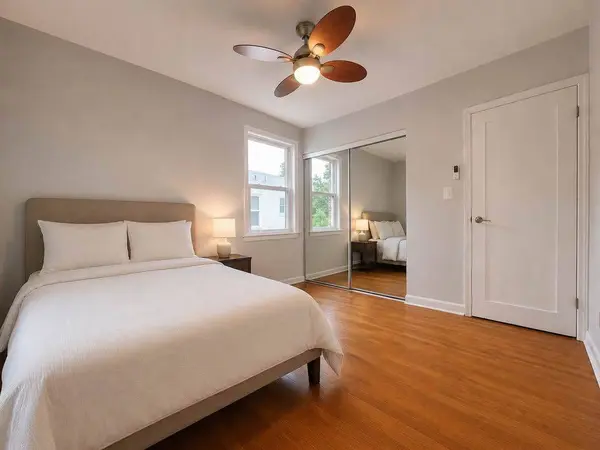 6-279 Helen St Helen ST, Kingston, ON K7L 4P6