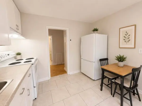 6-279 Helen St Helen ST, Kingston, ON K7L 4P6