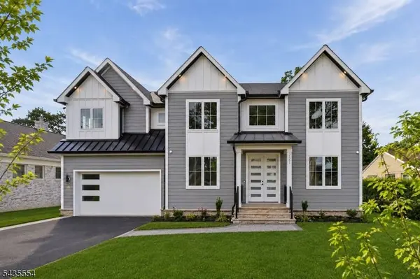 221 Delaware St, Westfield Town, NJ 07090