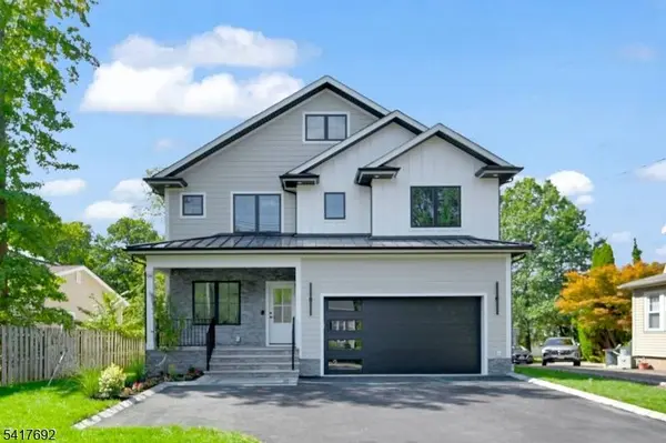 94 E Cedar St