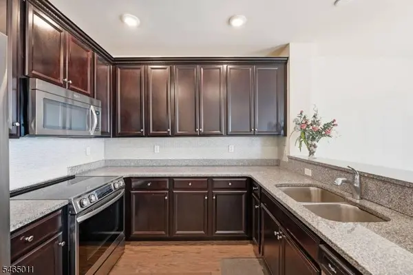 1424 Hudson Cir