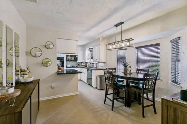 6917 Smithfield RD, North Richland Hills, TX 76182