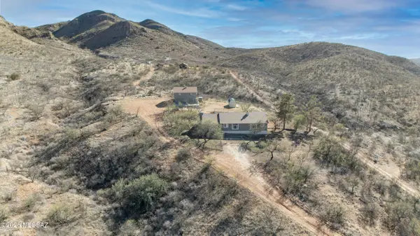 21000 S Total Wreck Ln, Vail, AZ 85641