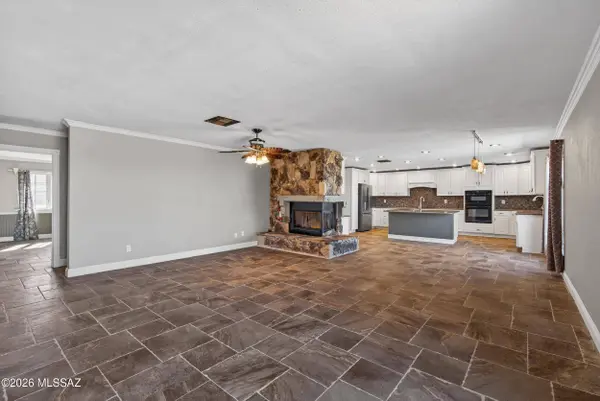 21000 S Total Wreck Ln, Vail, AZ 85641