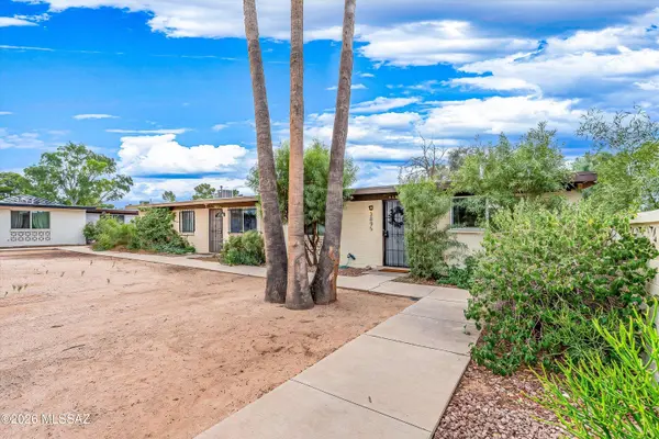 3895 S Queen Palm Dr, Tucson, AZ 85730