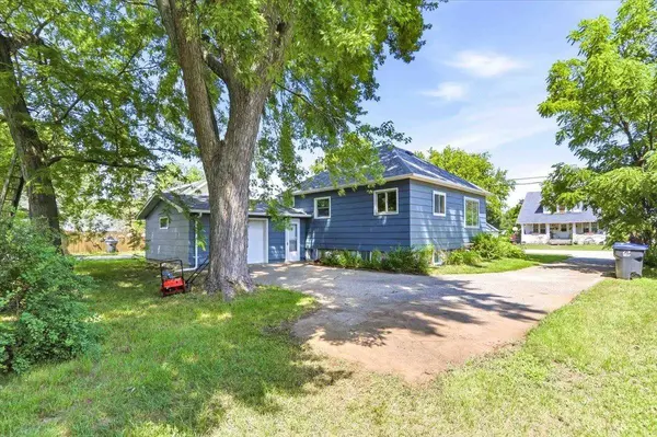 330 S fair Street, Wautoma, WI 54982