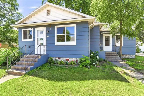 330 S fair Street, Wautoma, WI 54982