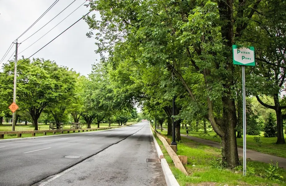 Pelham Gardens