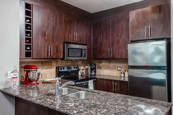 88 Broadway AVE #1304, Toronto C10, ON M4P 0A5