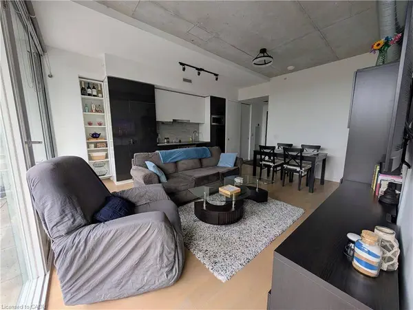 170 Bayview Avenue #712, Toronto, ON M5A 0M4
