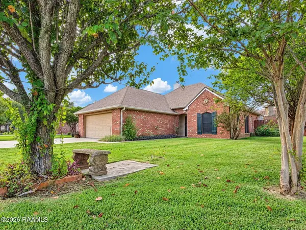 115 Fawn LN, Broussard, LA 70518