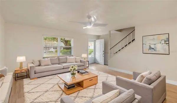 903 CARA DR #903, Largo, FL 33771