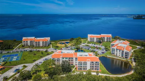 101 MARINER DR #101, Tarpon Springs, FL 34689