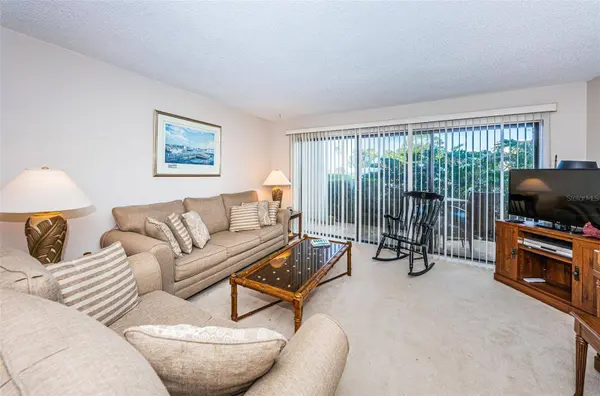 101 MARINER DR #101, Tarpon Springs, FL 34689