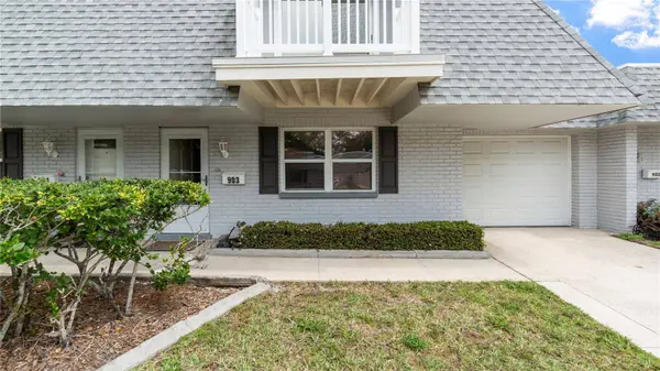 903 CARA DR #903, Largo, FL 33771