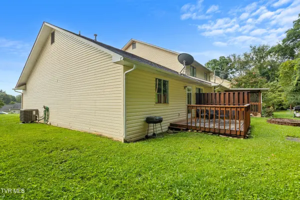 219 Buckingham CT, Abingdon, VA 24210