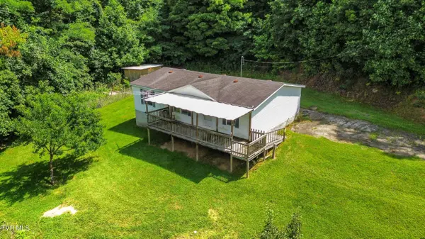 15217 Fields LN, Abingdon, VA 24210