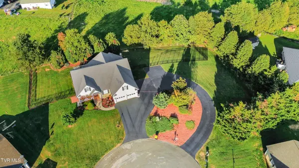 19321 Spur LN, Abingdon, VA 24210