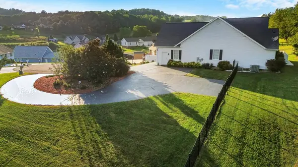 19321 Spur Lane, Abingdon, VA 24210