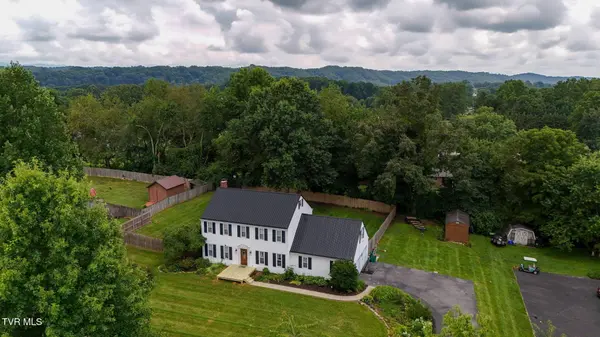 20004 Avondale RD, Abingdon, VA 24211