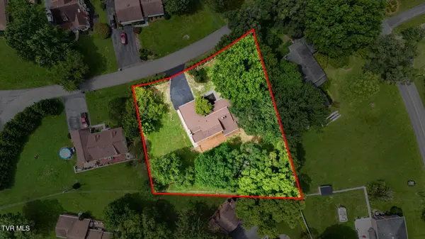 224 Greenway, Bristol, TN 37620
