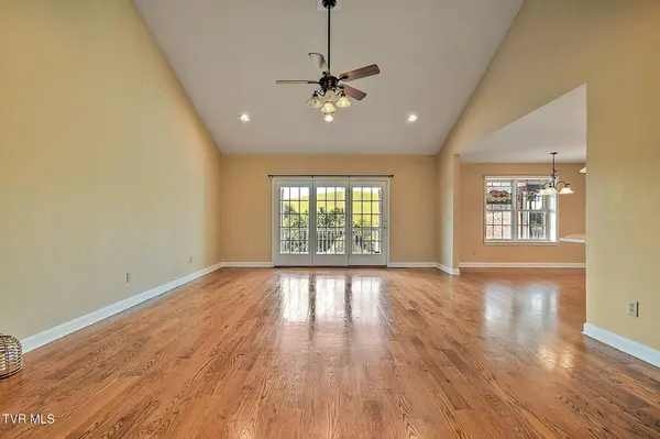 514 Haynes AVE, Chilhowie, VA 24319
