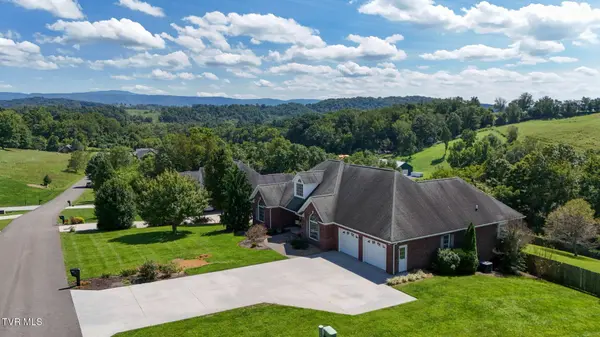 514 Haynes AVE, Chilhowie, VA 24319