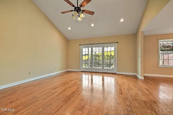 514 Haynes AVE, Chilhowie, VA 24319