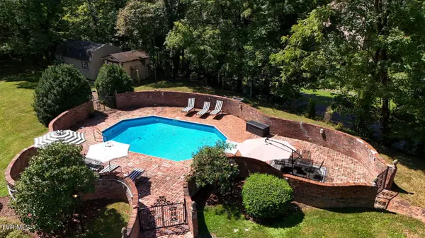 204 Parkway, Bristol, TN 37620